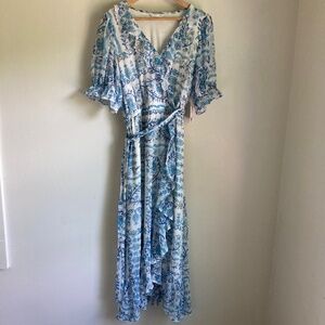 New LC Lauren Conrad women’s floral maxi dress